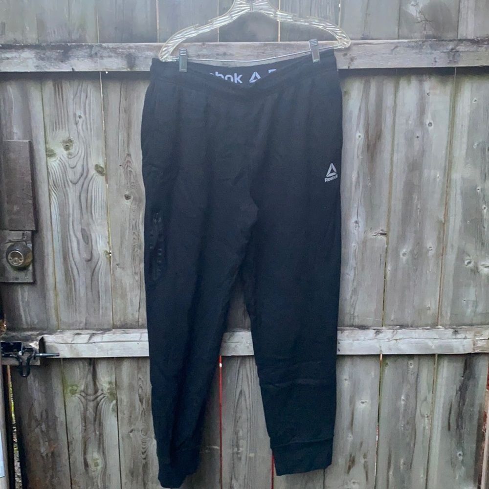 Reebok sweatpants sz. L
